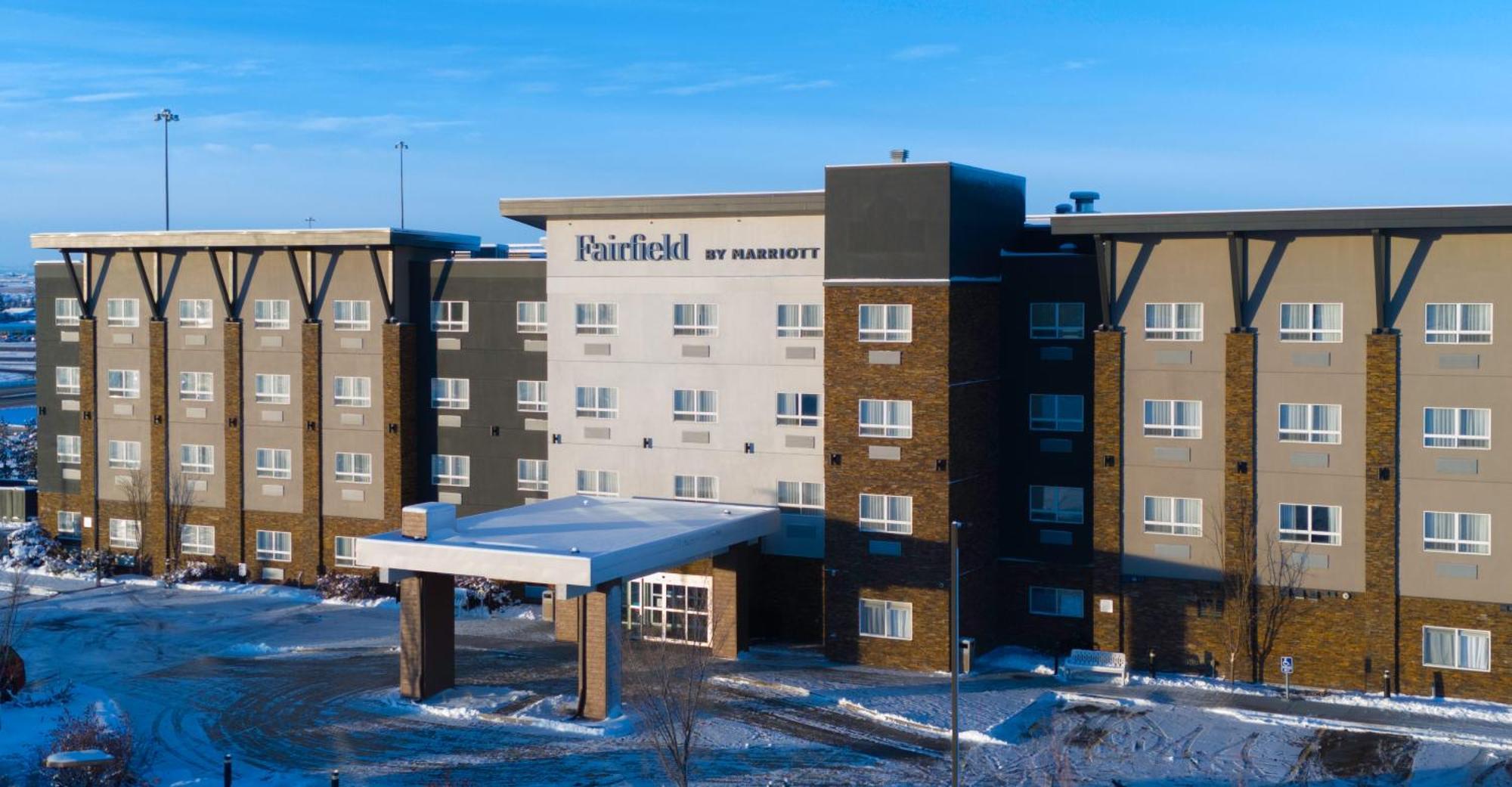 Fairfield Inn & Suites By Marriott Еърдри Екстериор снимка