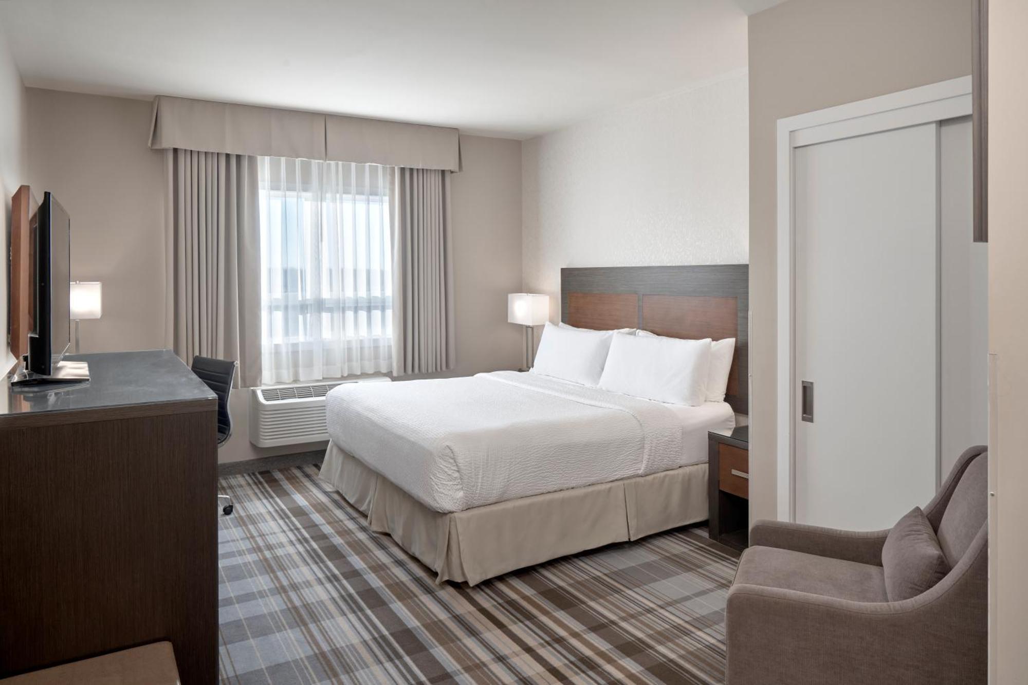 Fairfield Inn & Suites By Marriott Еърдри Екстериор снимка
