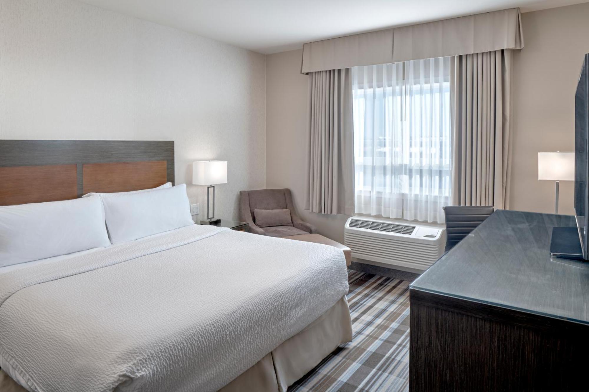 Fairfield Inn & Suites By Marriott Еърдри Екстериор снимка